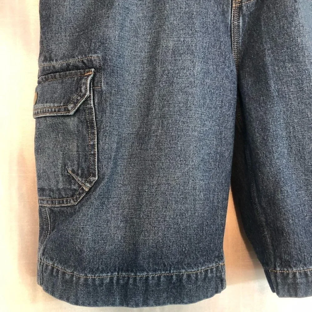 Duluth Trading  Cargo Jean Shorts Med Wash High Rise Ladies 12 - Picture 5 of 10